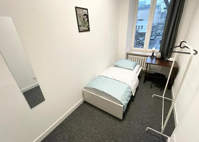 Fantastic Waw - Ch5 Room B103
